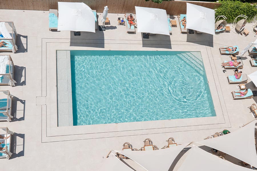 swimming pool Hotel Principe swimming pool service of the Hotel Principe in Playa de Palma